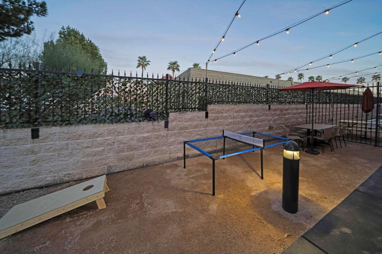La Quinta Inn & Suites By Wyndham Tempe University, Phoenix Bagian luar foto