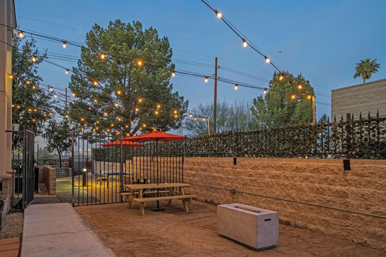 La Quinta Inn & Suites By Wyndham Tempe University, Phoenix Bagian luar foto