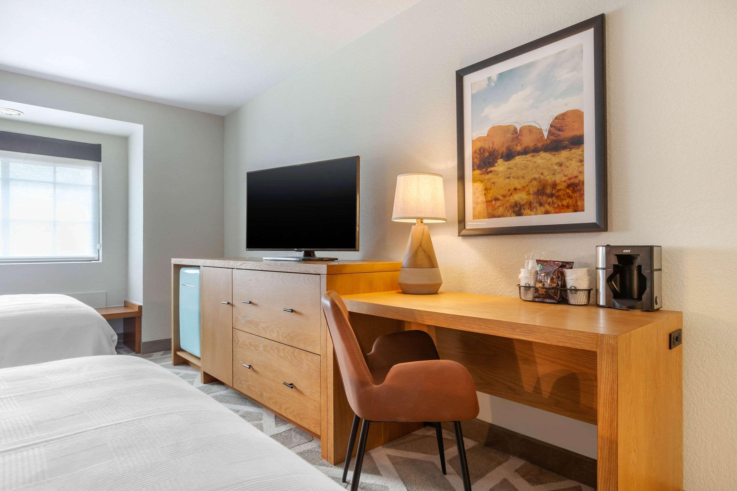 La Quinta Inn & Suites By Wyndham Tempe University, Phoenix Bagian luar foto
