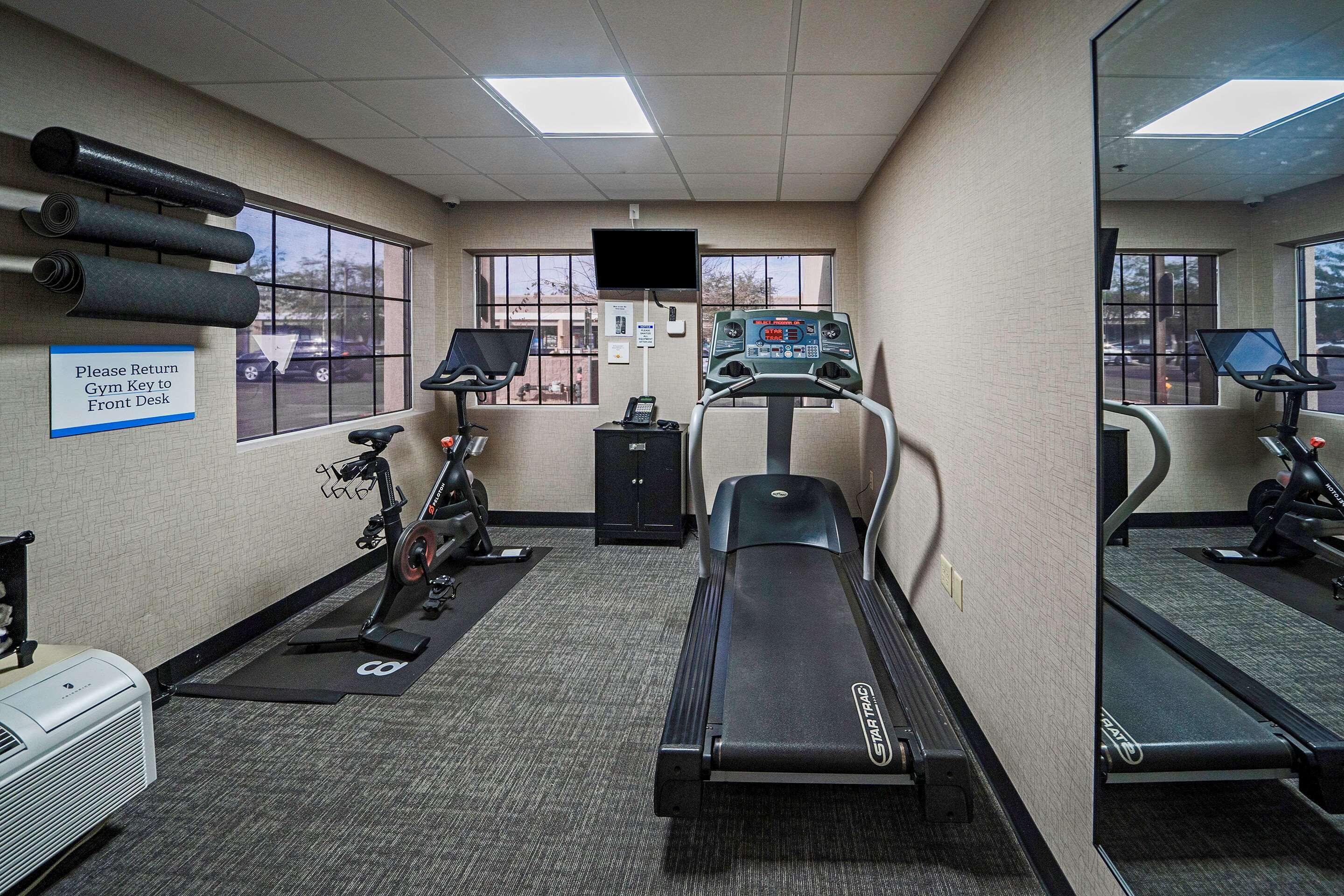 La Quinta Inn & Suites By Wyndham Tempe University, Phoenix Bagian luar foto