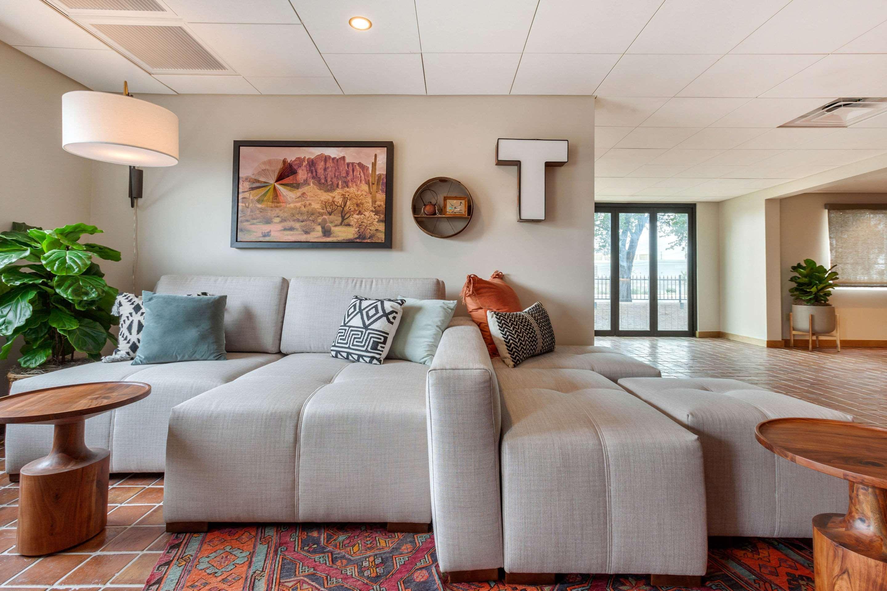 La Quinta Inn & Suites By Wyndham Tempe University, Phoenix Bagian luar foto