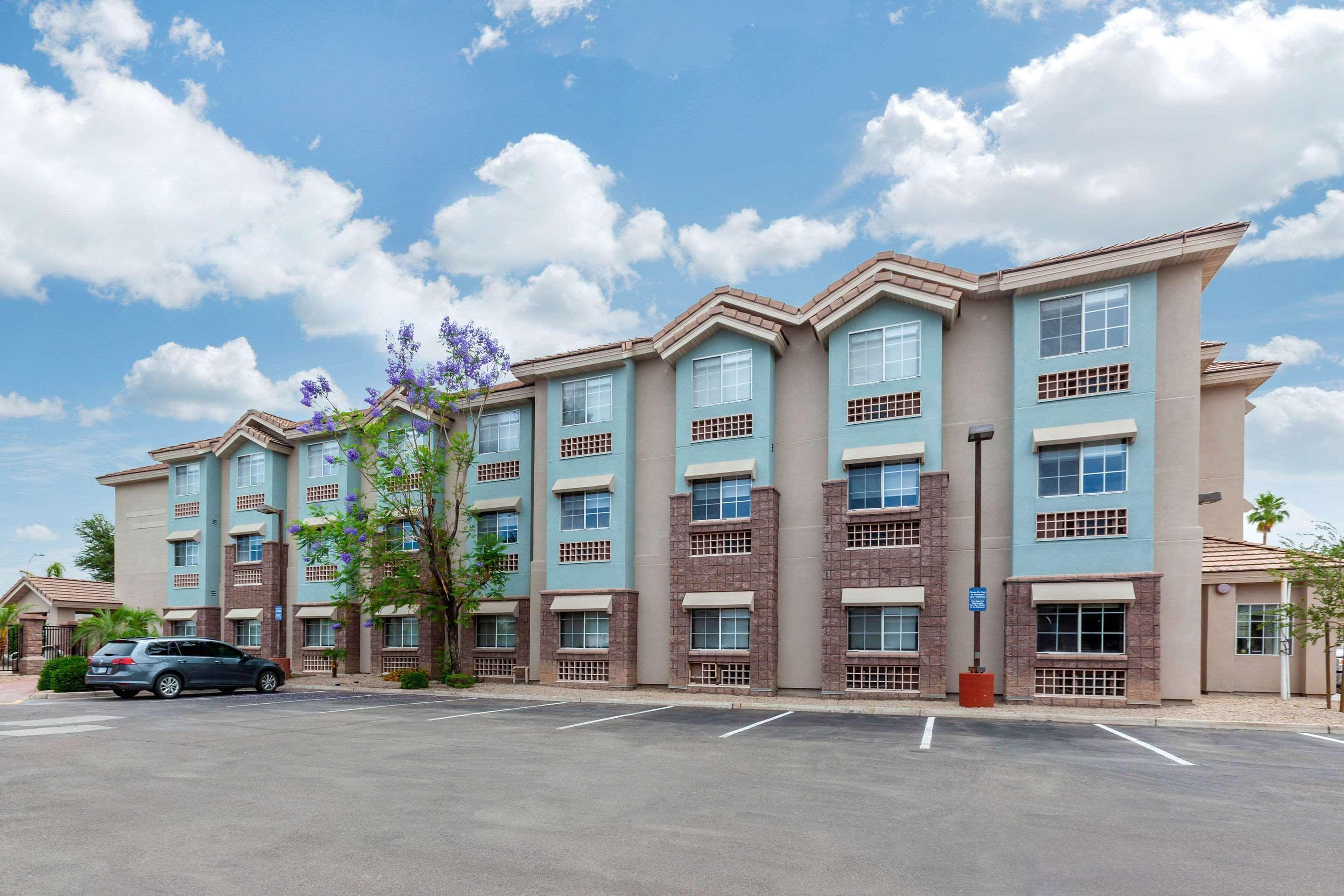 La Quinta Inn & Suites By Wyndham Tempe University, Phoenix Bagian luar foto