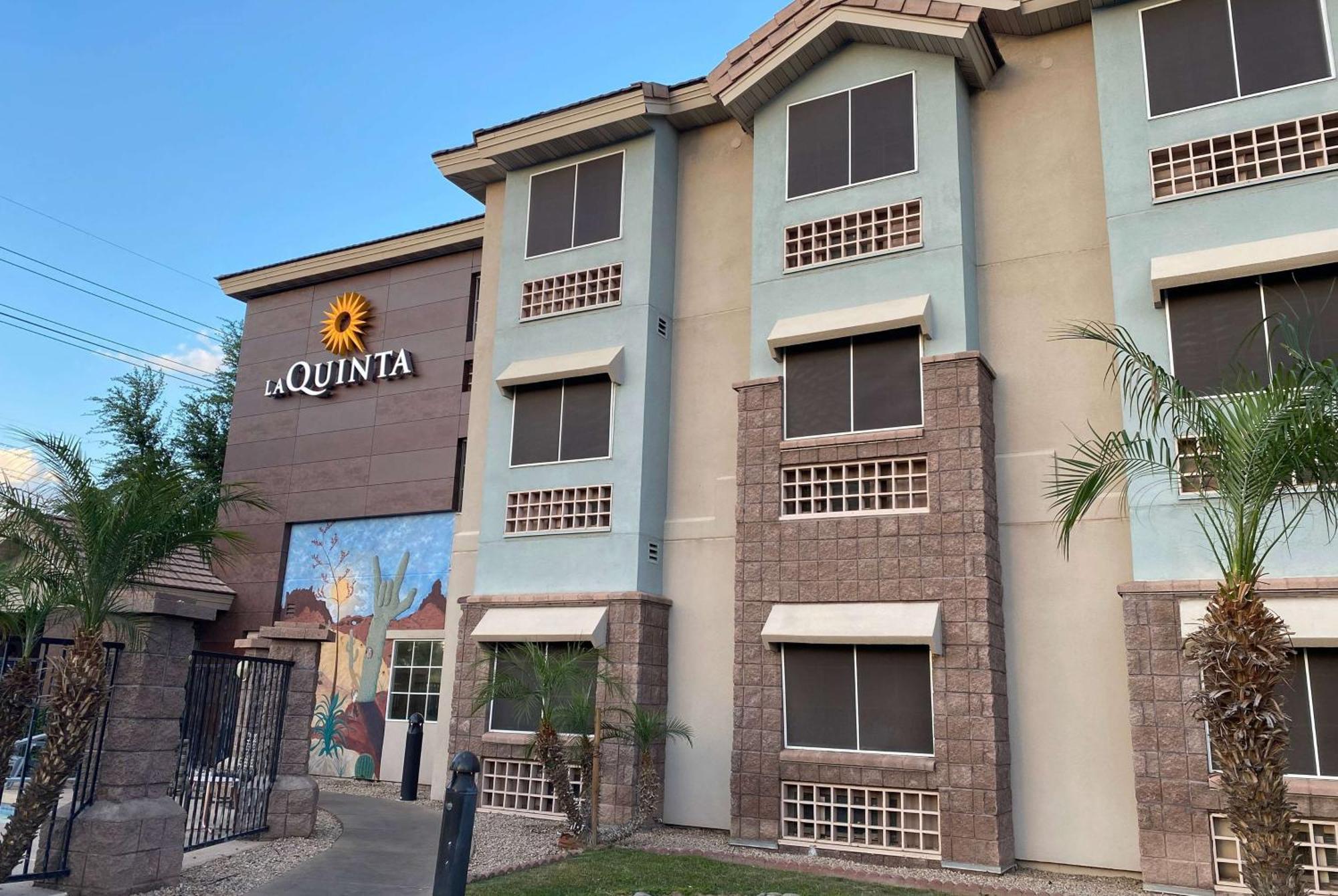 La Quinta Inn & Suites By Wyndham Tempe University, Phoenix Bagian luar foto